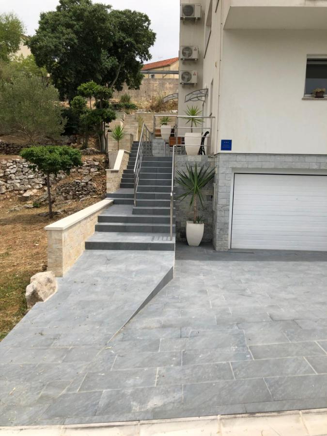 Apartments Sandro Sali Zewnętrze zdjęcie